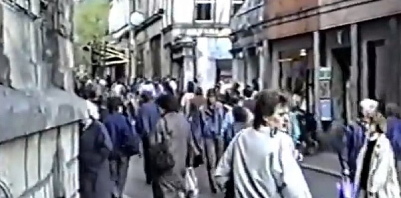 Tłumy na ulicach Wałbrzycha - zobacz nagranie