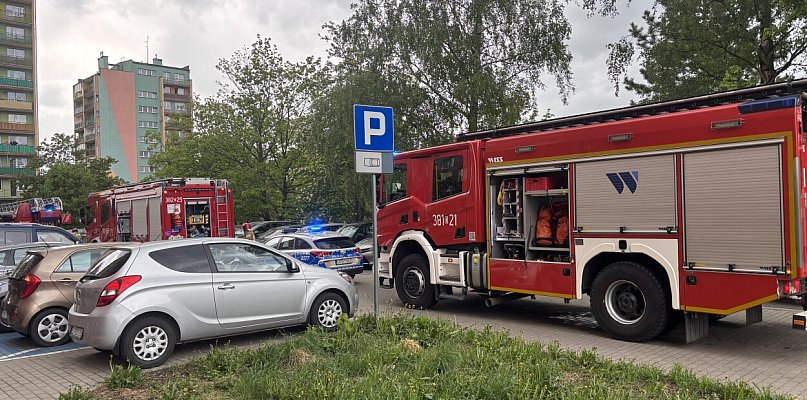 Kłębu dymu z mieszkania. Pożar przy ul. Hirszfelda