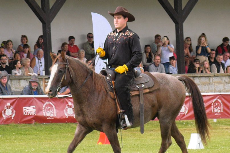 Art Cup - Pierwszy dzień zmagań gwiazd w Książu