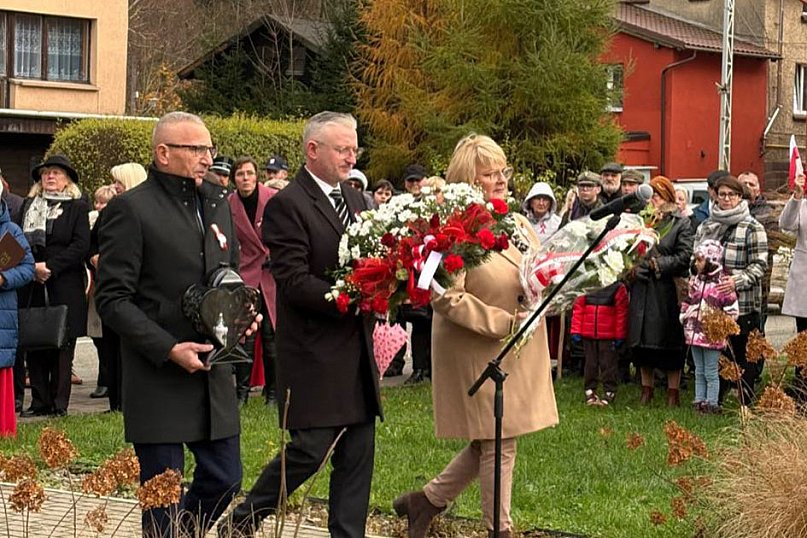 Patriotycznie i na sportowo w Głuszycy