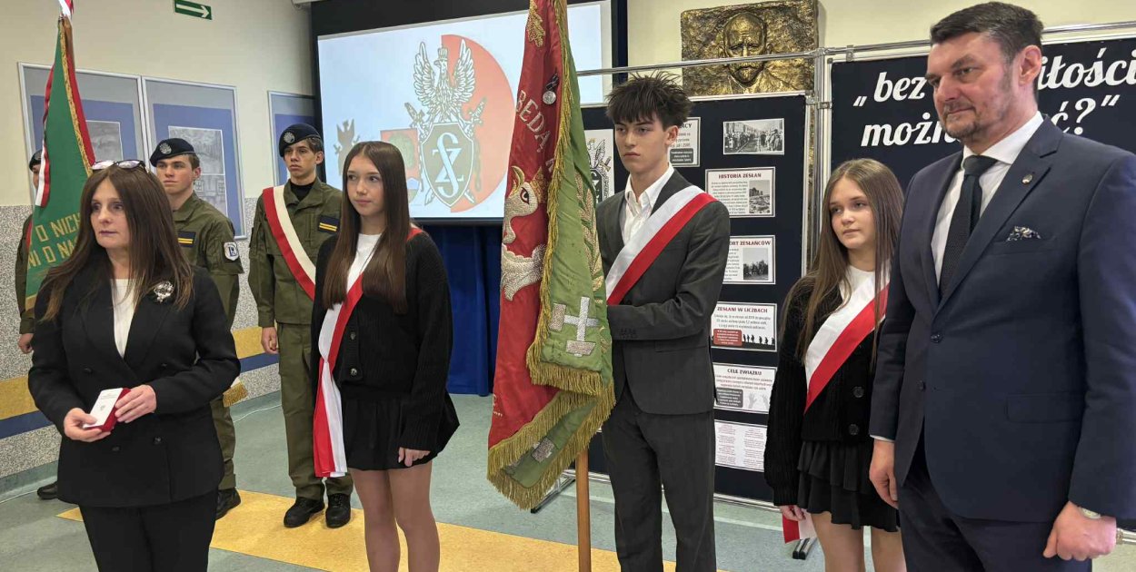 Minister przyjechał do Wałbrzycha, by uczcić rocznicę