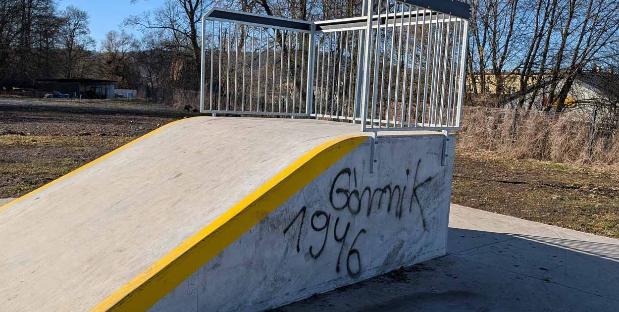 Wandalizm w Mieroszowie. Kto nie dba o wspólne dobro?